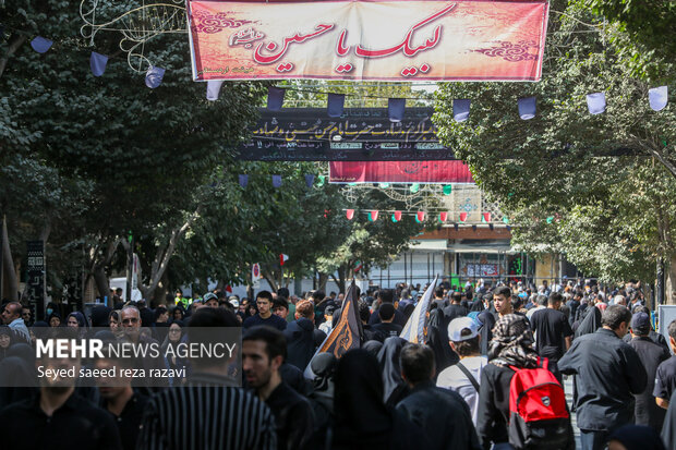 گرامیداشت یاد شهیدان وطن در اربعین؛ پلی از تهران تا بینالحرمین کربلا