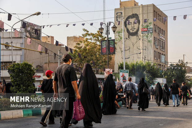 مراسم آیینی جاماندگان اربعین حسینی در تهران