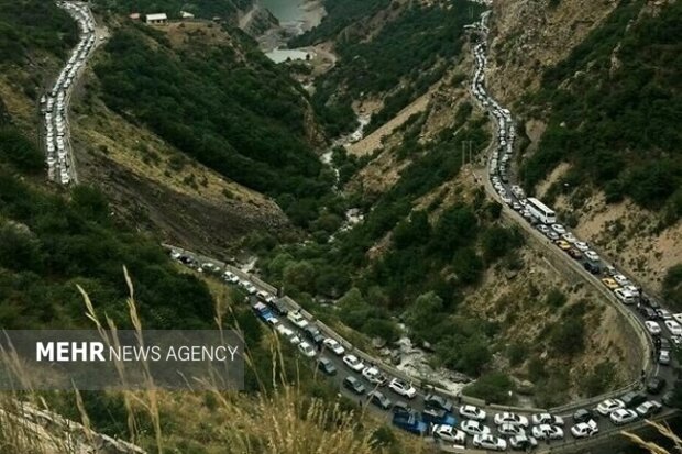 جاده کندوان یکطرفه شد؛ ترافیک سنگین در هراز