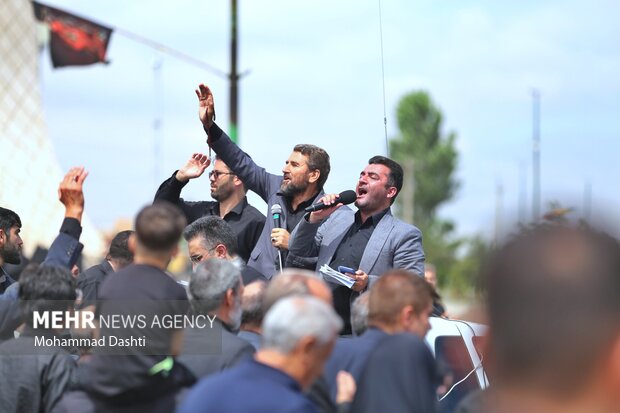 راهپیمایی حرم تا حرم در اردبیل