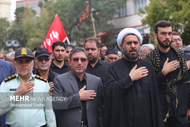 راهپیمایی حرم تا حرم در اردبیل
