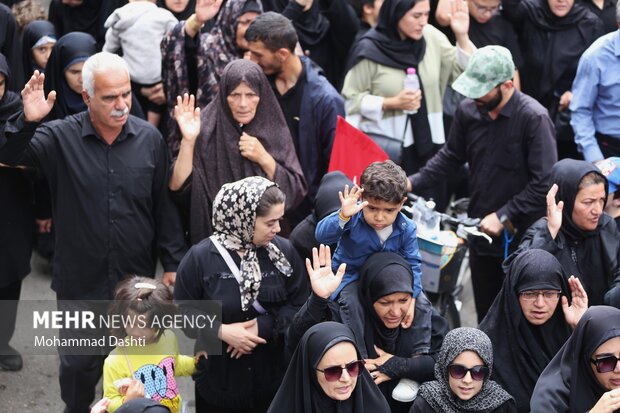 راهپیمایی حرم تا حرم در اردبیل