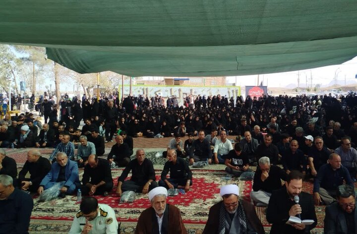 قرائت زیارت اربعین در بردسکن