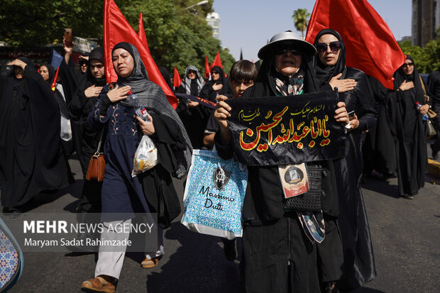 راهپیمایی جاماندگان اربعین حسینی در شیراز