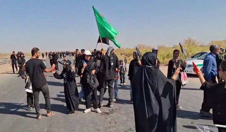 پیاده روی جاماندگان اربعین در کرمان