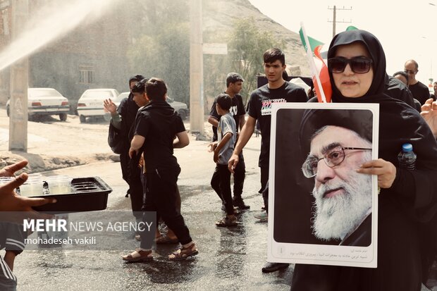 جلوه هایی از راهپیمایی جاماندگان اربعین در زاهدان