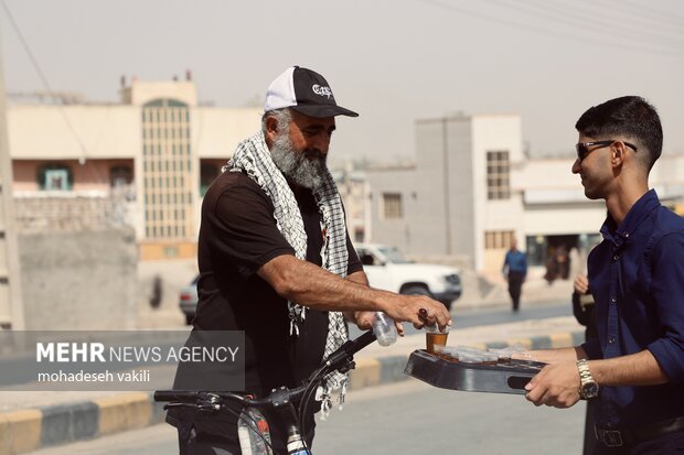 جلوه هایی از راهپیمایی جاماندگان اربعین در زاهدان