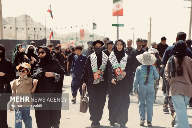 جلوه هایی از راهپیمایی جاماندگان اربعین در زاهدان