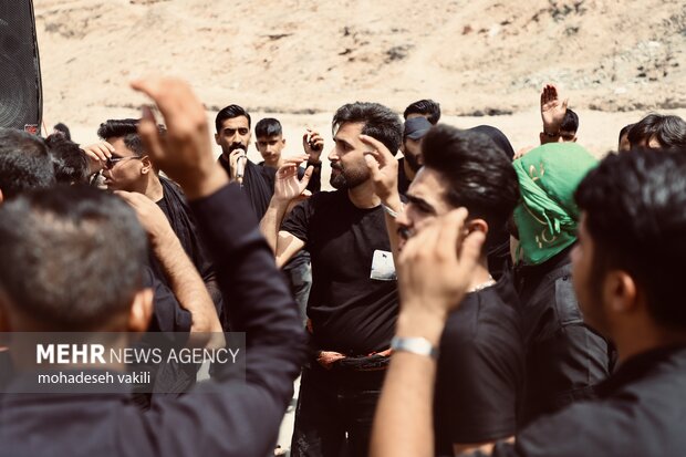 جلوه هایی از راهپیمایی جاماندگان اربعین در زاهدان