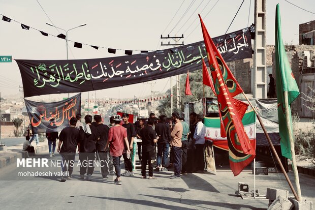 جلوه هایی از راهپیمایی جاماندگان اربعین در زاهدان