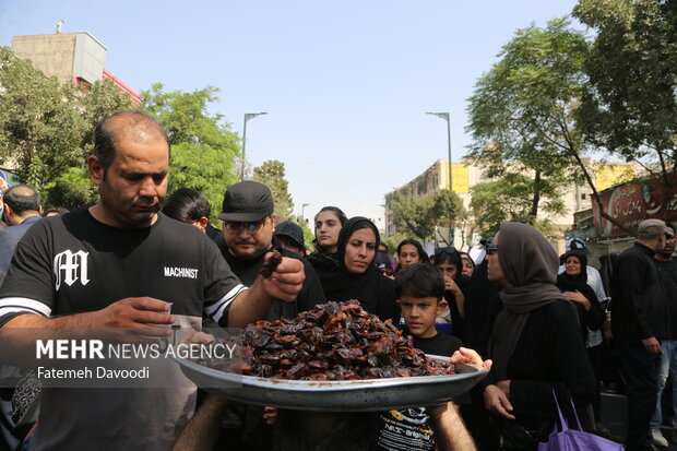پیادهروی جاماندگان اربعین حسینی در رشت