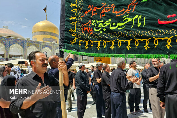 اربعین حسینی در حرم امام رضا علیه السلام