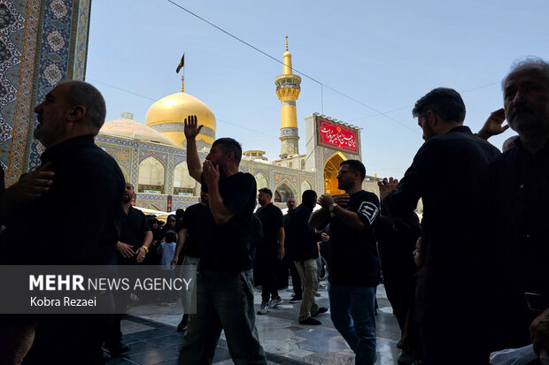 اربعین حسینی در حرم امام رضا علیه السلام