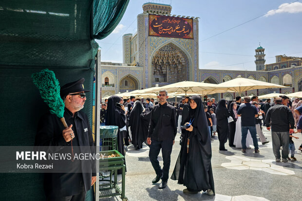 اربعین حسینی در حرم امام رضا علیه السلام