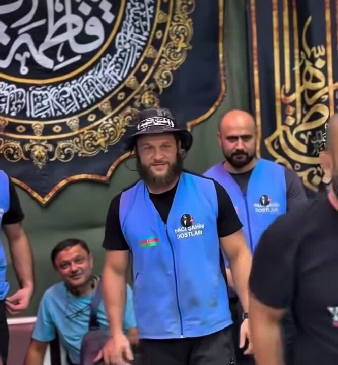 Azerbaycan'ın Spor Yıldızı Aşk Kervanında; Şampiyon Rafael Kerbela Yolunda