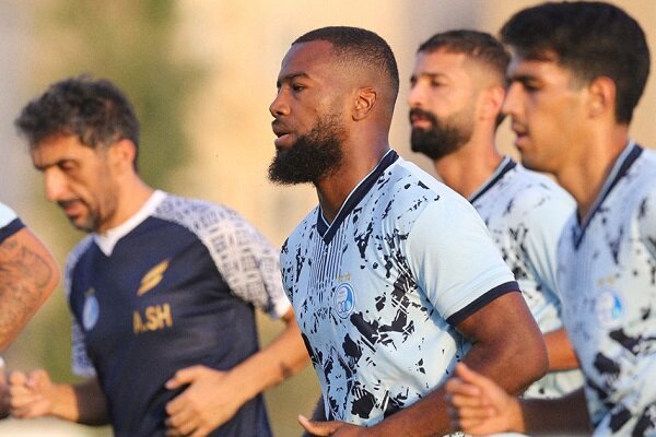 مهرانپور: استفاده از جوانان خوب است / حضور غفوری به استقلال کمک می کند 3