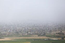 تهران در برابر مهِ آلودگی؛ تعطیلی مدارس چگونه رقم می‌خورد؟