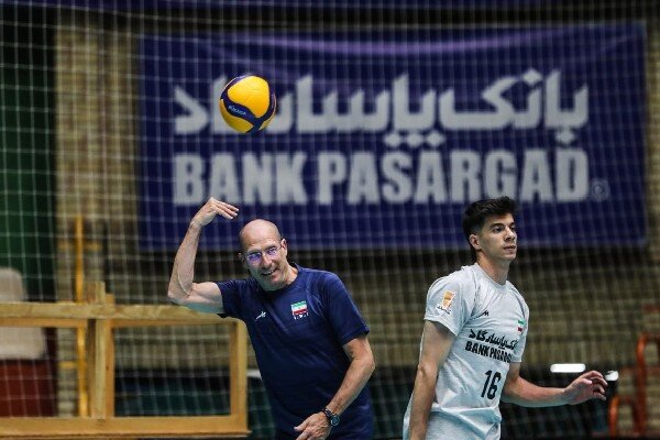 تاکید پیاتزا روی تغذیه و تمرکز ملی پوشان والیبال؛ هیچکس «معروف» نمی شود