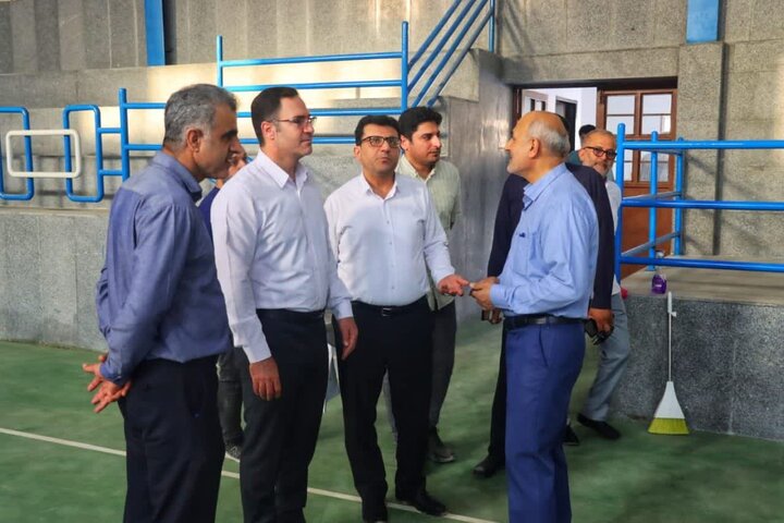 سالن ورزشی شهدای کارگر تنگستان در هفته دولت افتتاح می شود