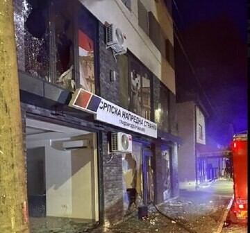 شعله‌ور شدن اعتراضات در صربستان؛ حمله به ساختمان‌های دولتی+فیلم