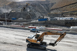 اجرای عملیات بهسازی ۱۷ هزار کیلومتر از راه‌های کشور