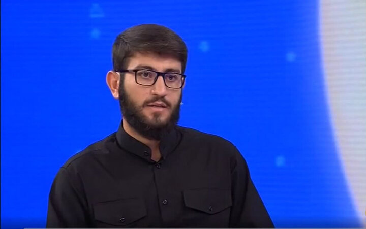 مقوله تربیت «تنگه احد انقلاب» است