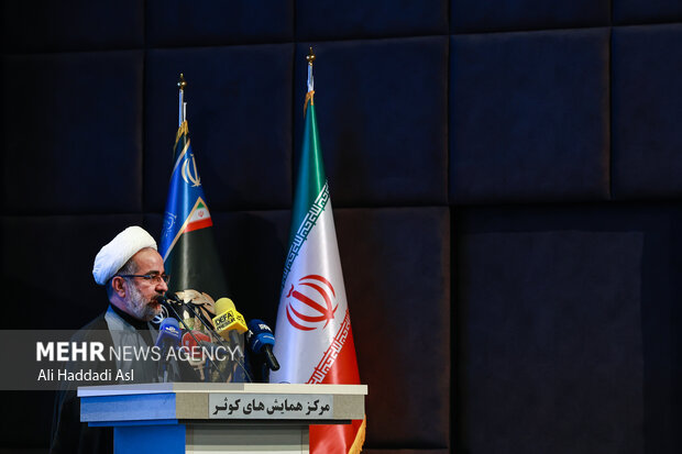 مراسم بازگشت پرستوها