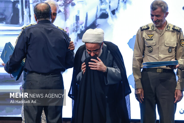 مراسم بازگشت پرستوها