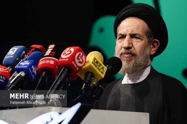 مراسم بزرگداشت الماس های درخشان