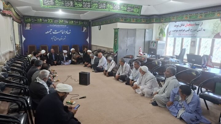 مراسم تجلیل از آزادگان سرافراز شهرستان مرزی صالح آباد برگزار شد
