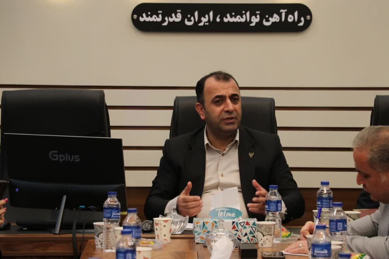 رحمت نژاد: ۶۷ درصد بارگیری راه آهن شمال۲ در شهریور ماه افزایش یافت رحمت نژاد: ۶۷ درصد بارگیری راه آهن شمال۲ در شهریور ماه افزایش یافت