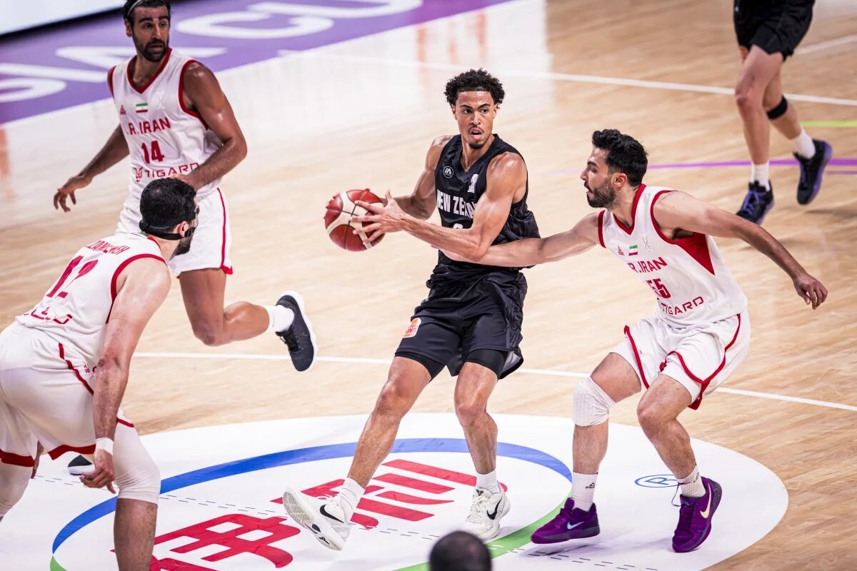 Iran basketball