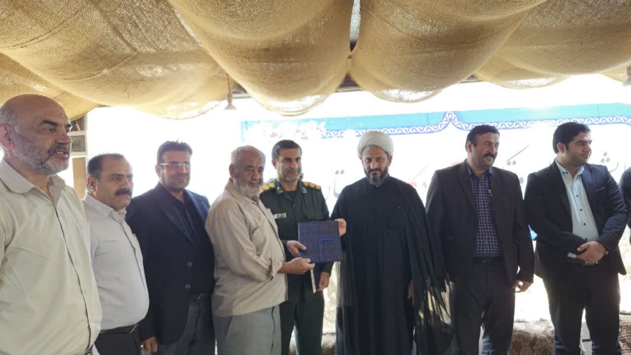 آزادگان شهرستان دیلم تجلیل شدند