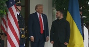Trump ile Zelenskiy Beyaz Saray'da bir araya geldi