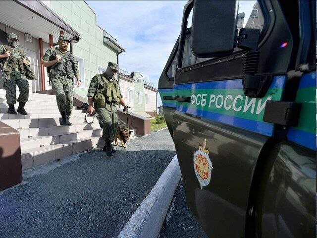 Russia foils bomb attack on Crimean bridge