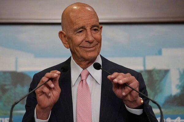 US envoy Barrack meets Lebanon’s Aoun, highlights next steps