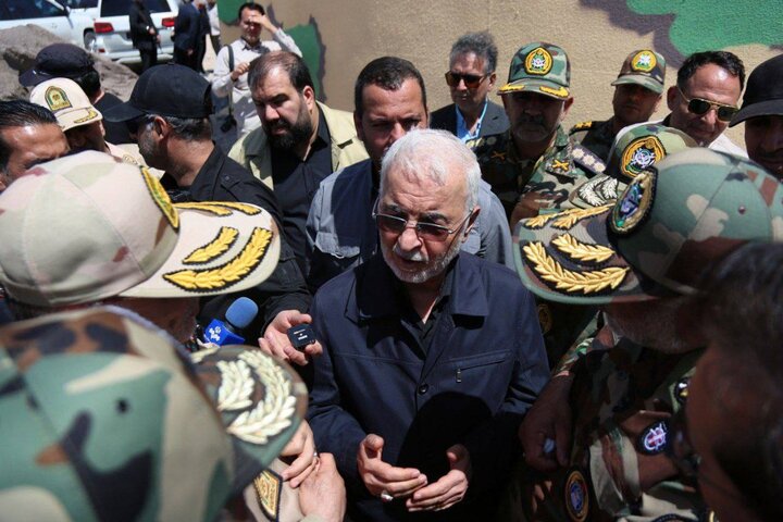 وزیر کشور: دولت و مجلس مصمم به انسداد کامل مرزهای شرقی هستند