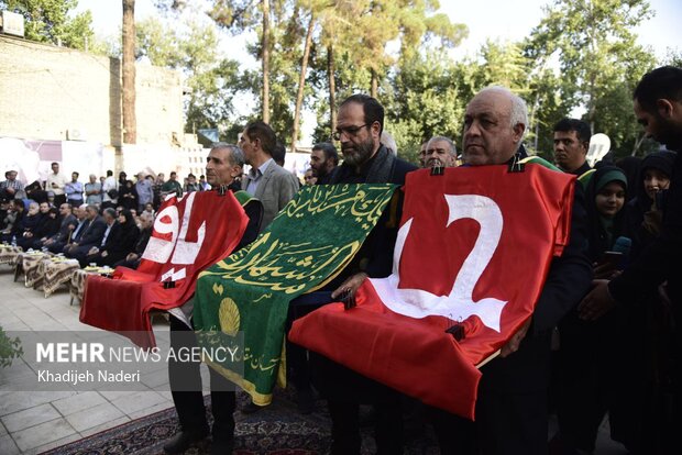 مراسم تشییع پیکر استاد «محمود فرشچیان» در اصفهان