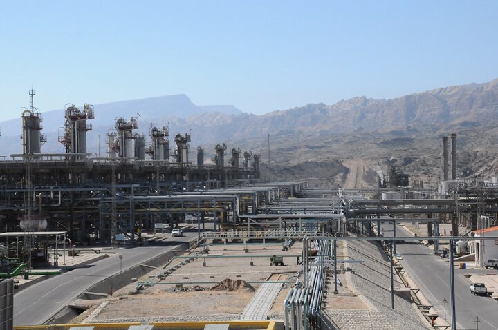 بازسازی واحدهای آسیبدیده پالایشگاه گاز فجر جم و آمادگی برای زمستان