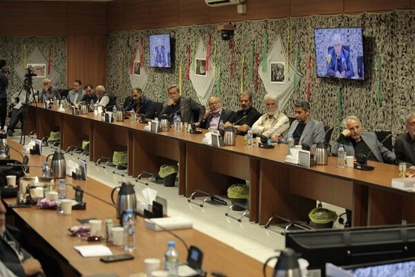 خاطرات آزادگان ثبت نشود دیگر کسی قادر به روایت آن نیست