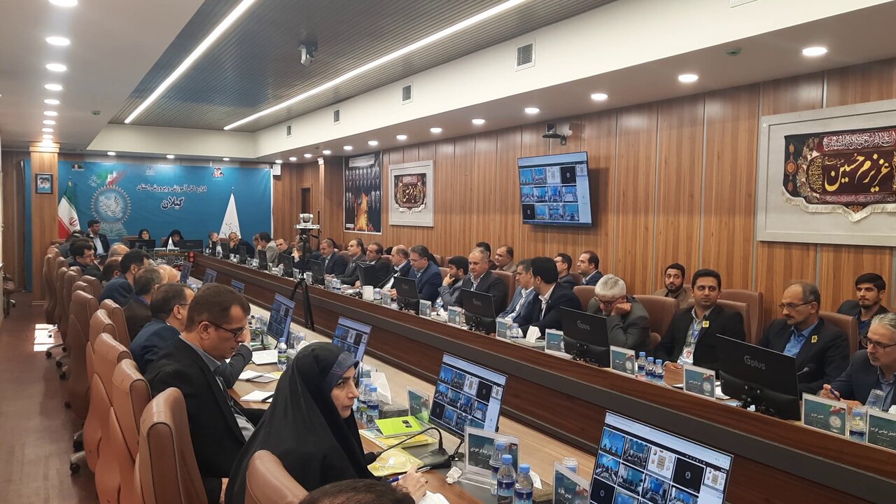 همگرایی ستاد و مدرسه کلید توسعه عدالت آموزشی است همگرایی ستاد و مدرسه کلید توسعه عدالت آموزشی است