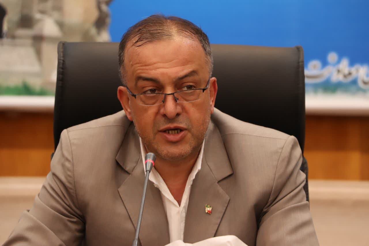 مقابله با توطئههای نرم دشمن وظیفه اصلی امروز جامعه است امام جمعه میانه:مقابله باتوطئههای نرم دشمن وظیفه اصلی امروز جامعه است