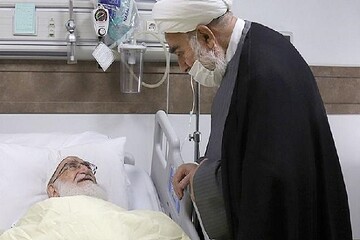 رئیس دفتر رهبر انقلاب به عیادت آیت‌الله نوری‌همدانی رفت