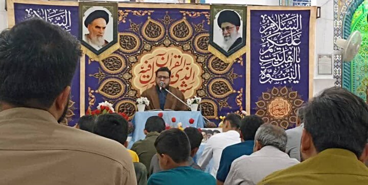 «مسجد جامع دیر»؛ از سنگر مقاومت تا کانون فعالیتهای فرهنگی «مسجد جامع دیر»؛ از سنگر مقاومت تا کانون فعالیتهای فرهنگی