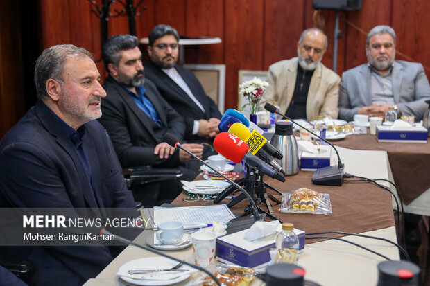 همایش گرامیداشت تشکلهای شاهد و ایثارگر