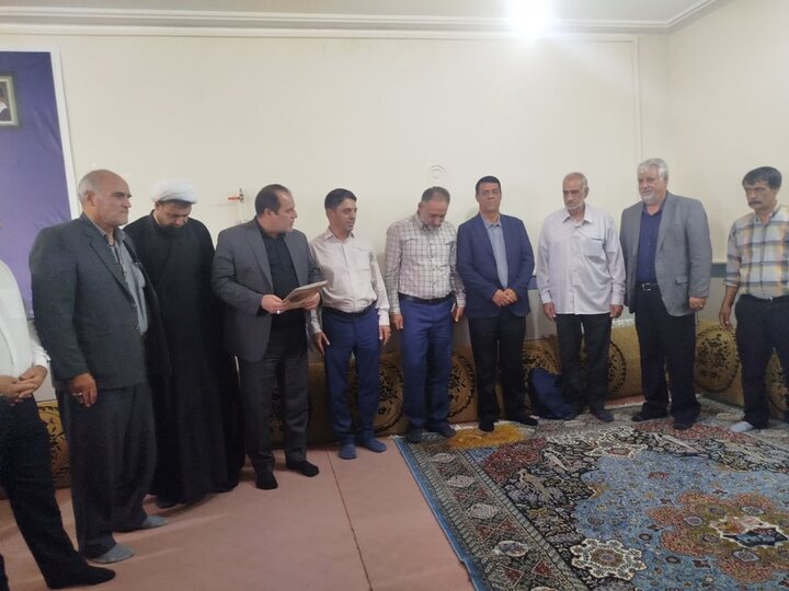 توزیع متوازن خدمات در شهر و روستاهای ساوه در اولویت اقدامات باشد