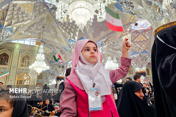 مراسم قرآنی «فرشتگان مقاومت» در حرم امام رضا (ع)