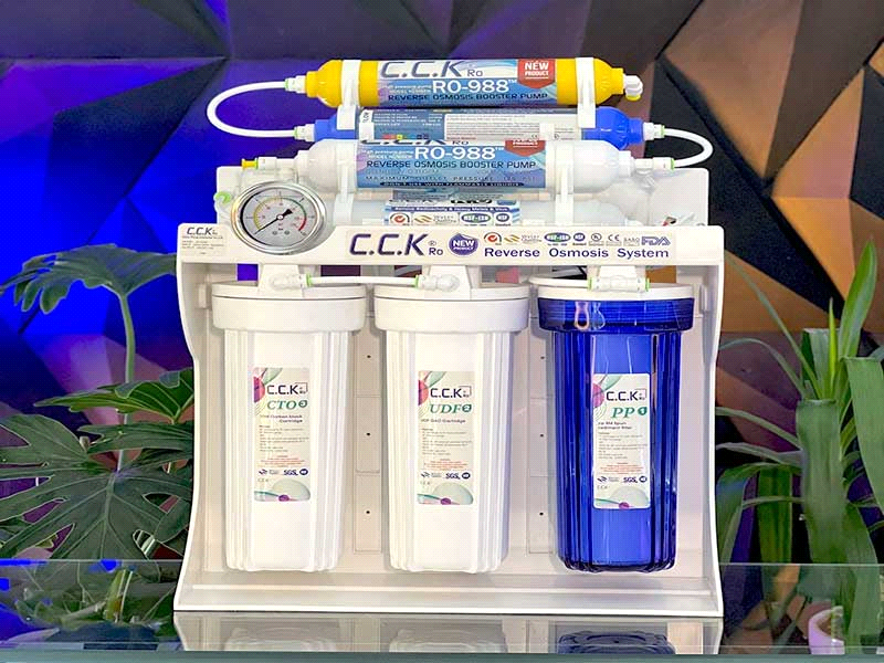 تأثیر دستگاه تصفیه آب خانگی بر سلامت پوست و مو