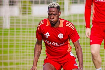 وینگر جدید استقلال بازیکن مازاد تیم بلژیکی/ انتقال رایگان به تهران!