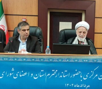 اتحاد ملت ایران سد محکمی در برابر توطئه‌های دشمنان است